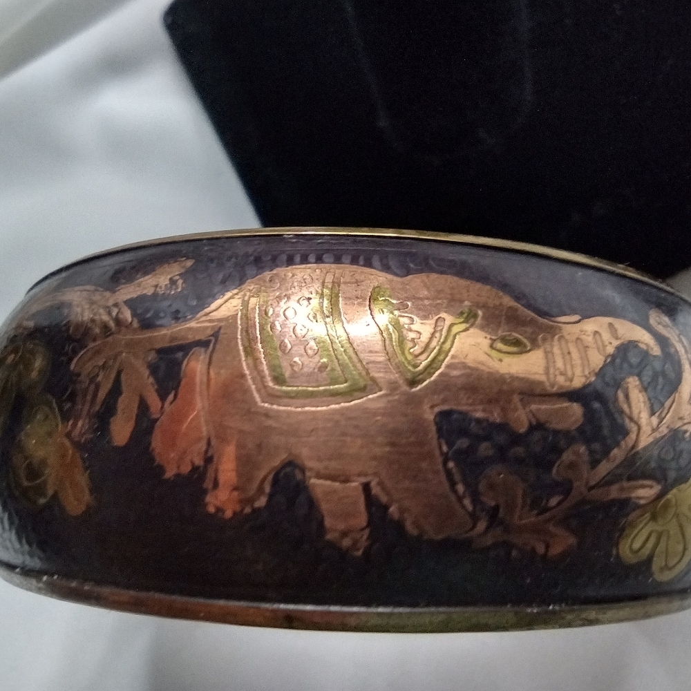 Elephant bracelet